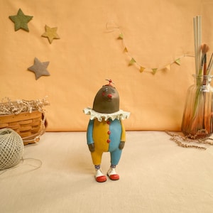 Papier-mâché Clown Bear Figurine: Unique Collectible Circus Decor