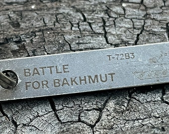 Genuine T-72 Tank Steel Keyring from Ukraine - Historic Keepsake