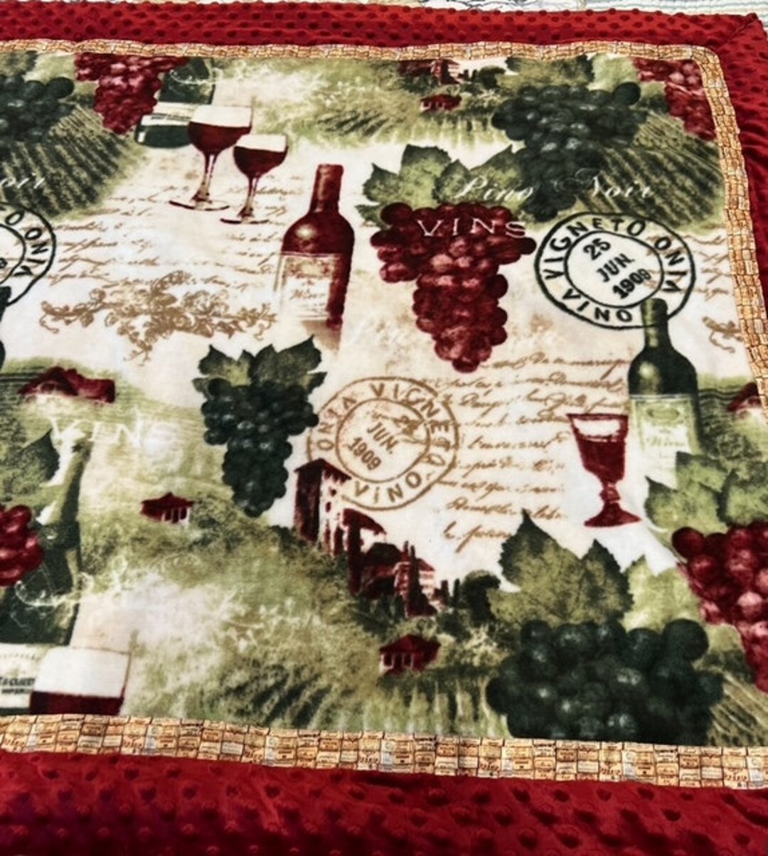 Wine Grape Pattern Print Blanket