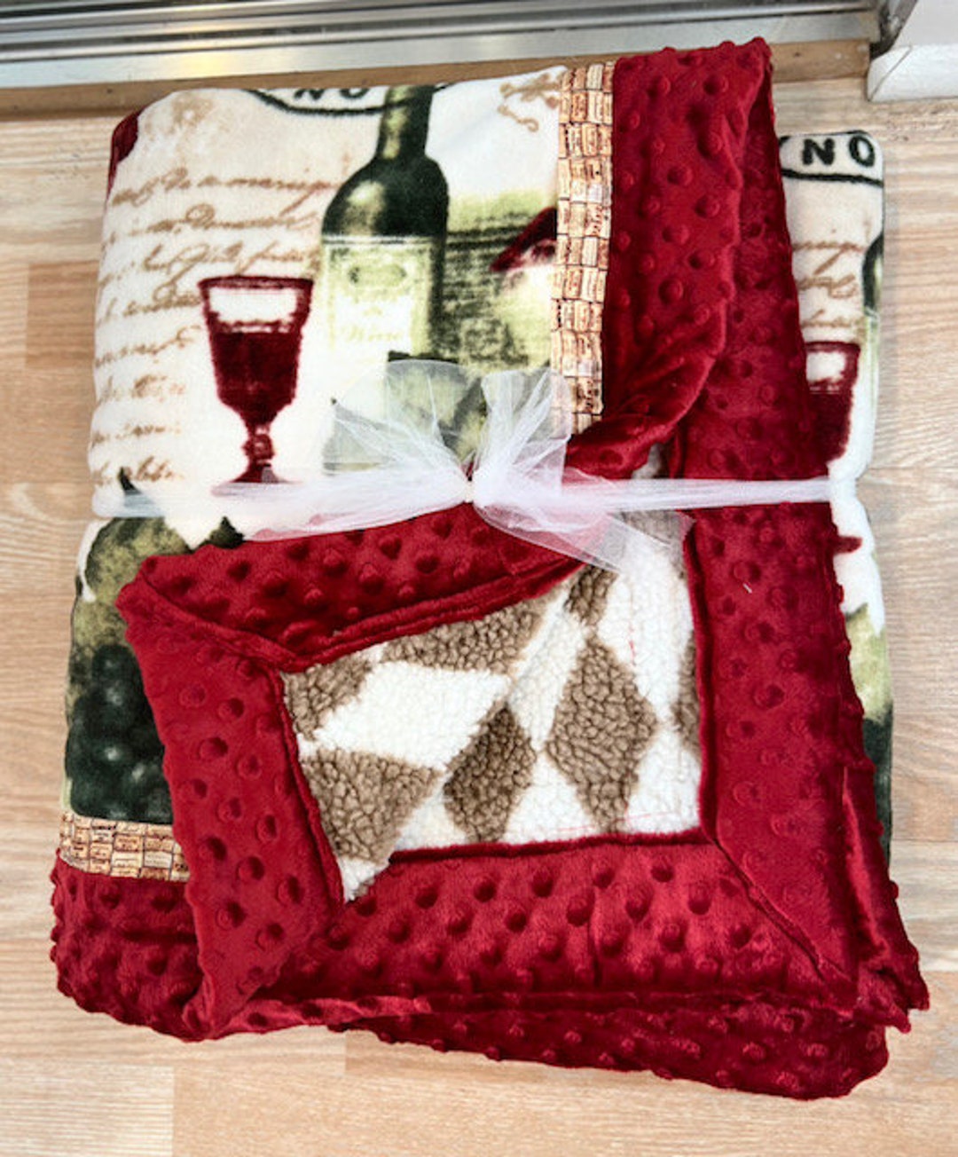 Homemade Fleece Blanket Wine Grapes, Handmade Throw, Cozy Winter Decor