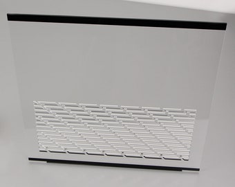 Hyte y60 Side panel (Stock Lines)