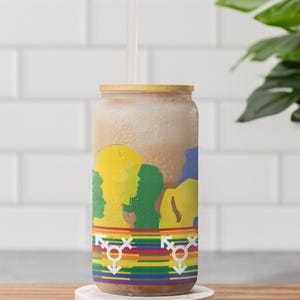 Rainbow Pride Sipper Glass: LGBTQ+ Iced Coffee Cup with Lid & Straw