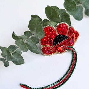 Fashion brooch/embroidered brooch/Ukrainian brooch/Handmade accessories\brooch\flower\pin flower\poppy\red accessories
