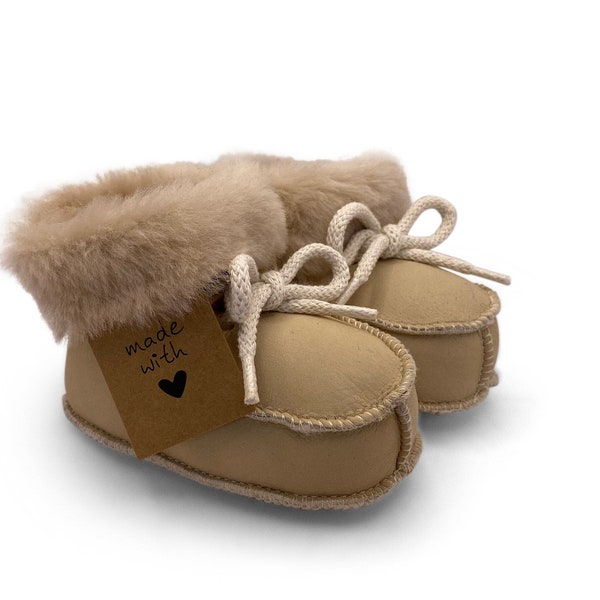 Lammfellschuhe Baby Krabbelschuhe, Jungen & Mädchen, warme Kinder Hausschuhe, Geschenk zur Geburt Taufe Gastgeschenk Babyparty Lammfell