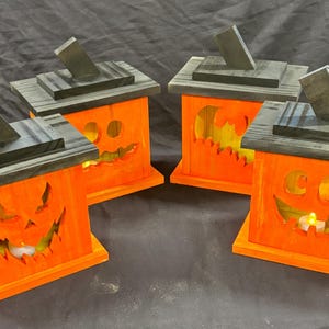 Handmade Wooden Halloween Lantern – Jack-o’-Lantern Tea Light Holder – Spooky Pumpkin Decor for Fall & Halloween