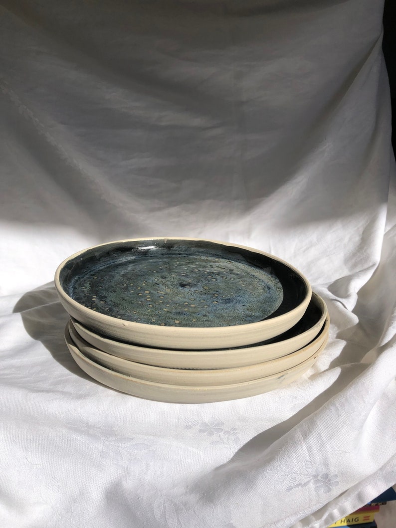 Set d'assiettes faites main en céramique poterie artisanale image 3
