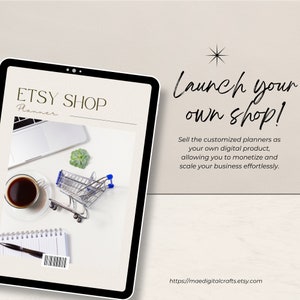 K&ouml;nnte beinhalten: Ein Tablet-Bildschirm zeigt ein Mockup eines Etsy-Shop-Planers mit einem Laptop, einer Sukkulente, einem Einkaufswagen, einer Kaffeetasse und einem Notizbuch. Der Text auf dem Bildschirm lautet "Etsy Shop Planner". Der Text im Hintergrund lautet "Starten Sie Ihren eigenen Shop! Verkaufen Sie die individuellen Planer als Ihr eigenes digitales Produkt, so dass Sie Ihr Gesch&auml;ft monetarisieren und m&uuml;helos skalieren k&ouml;nnen. https://maedigitalcrafts.etsy.com"