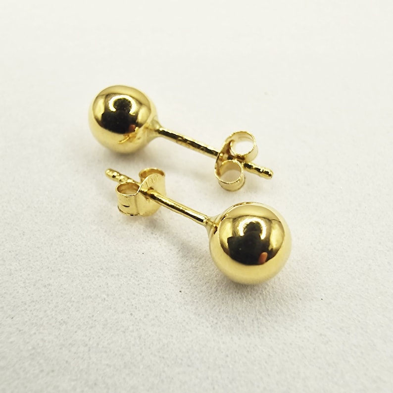 18K Solid Gold Stud Ball Stud Earring Minimalistische stud oorbellen 18K Solid Gold Earring gouden stud oorbellen afbeelding 6