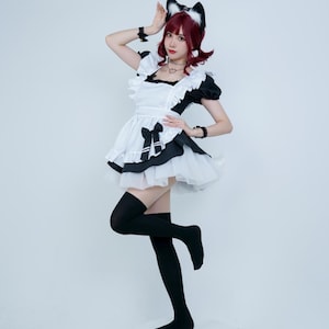 Französische Maid Kleid Kostüm mit Choker Fuchs Ohr Schwanz Party Kleid Französisch Maid Cosplay Kostüm Set von 8 Stück für Karneval Schwarz Weiß Rosa Bild 4