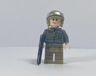 Rebel Trooper (Endor) - Custom Star Wars Minifigure