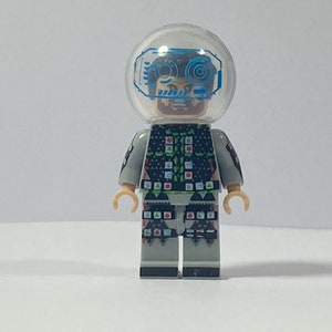 Mysterio minifigure hotsell
