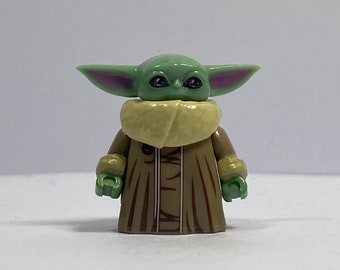 Baby Yoda - Custom Star Wars Minifigure