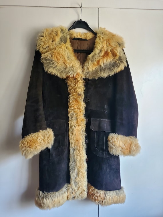 Absolutely Stunning Vintage Suede and Shearling P… - image 1