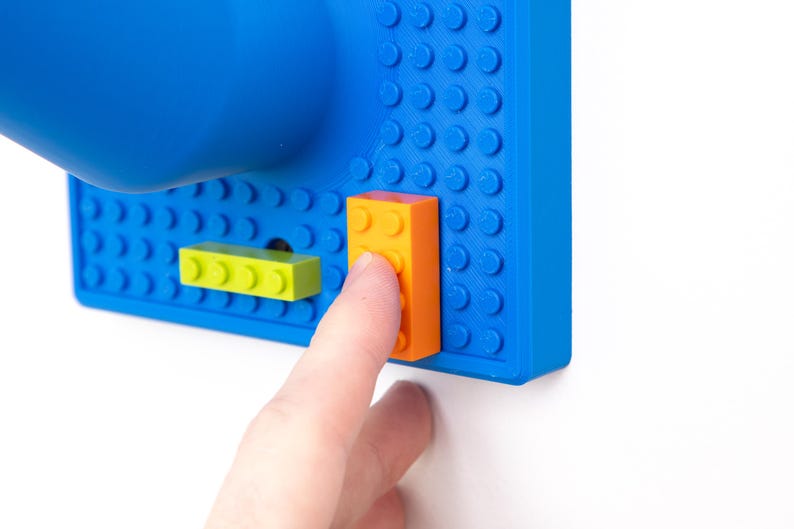 Klassieke kindermuurhaak in baksteenstijl | 3D-geprinte rugzakopberger afbeelding 10