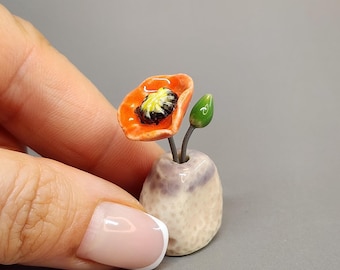 POPPY Ceramic Bud Vase, Desk Decor, Mini Bud Flowers, Ceramic Ornament, Dollhouse Decor, Miniature Vases, Tiny Gift, Daisy, Desk Decor