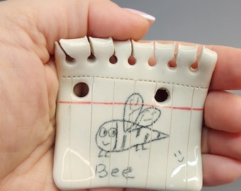 NOTE Bee Ring Dish, Tea Pet, Trinket Dish, Sculpture,Pottery Figurine, Ceramic  Art, Tiny Gift, Handmade Art, Ring Dish, Jewelry Holder