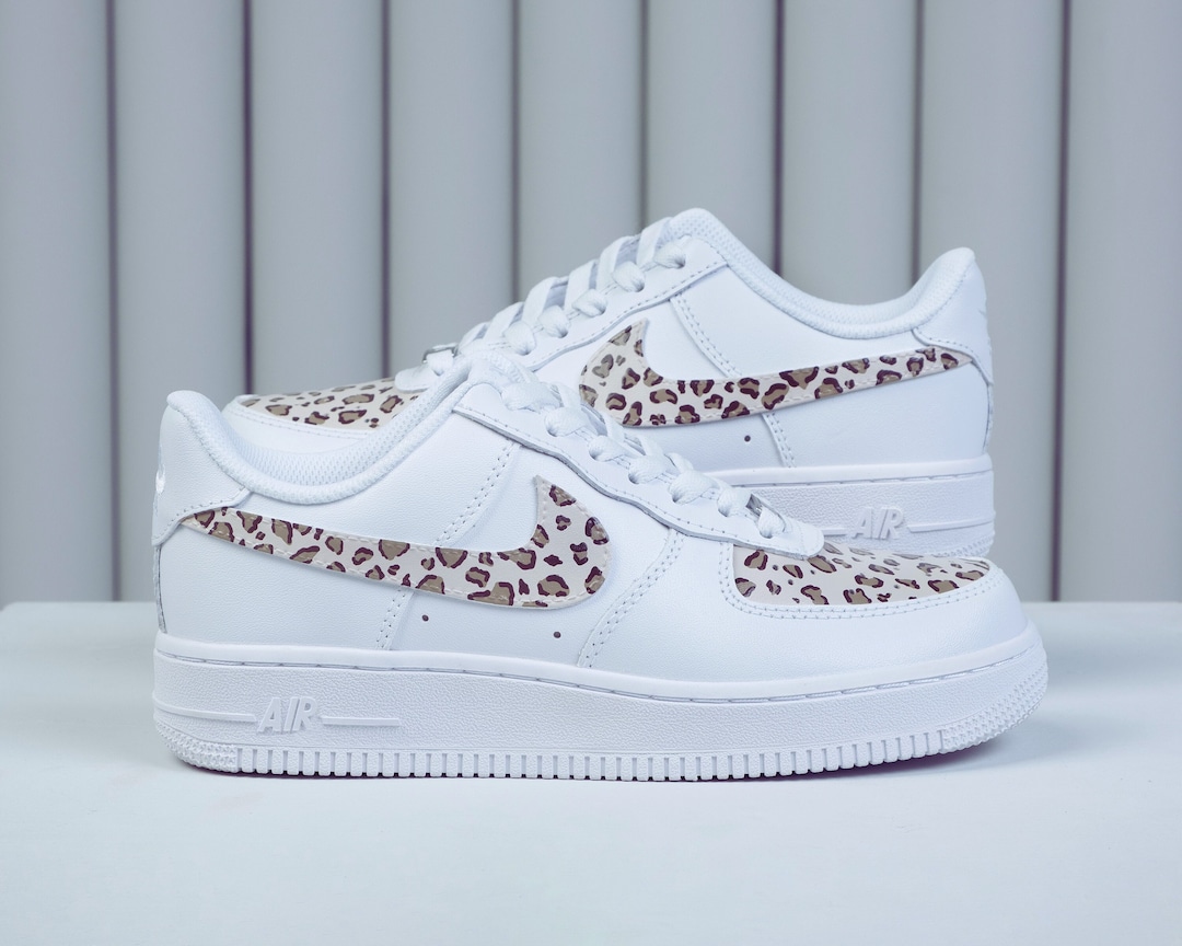 gator print air force ones