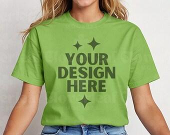 Lime Gildan 5000 Shirt Mockup Schwere Baumwolle T-Shirt Frauen Modell Mock-up G500 Lime T-Shirt G5000 Einfach Studio Mock up