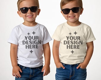 Mockup da camiseta infantil Bella Canvas 3001T branca e natural | Mockup da camiseta combinando BC 3001T | Mockups de camisetas infantis com estampa frontal | Mockups de modelos infantis