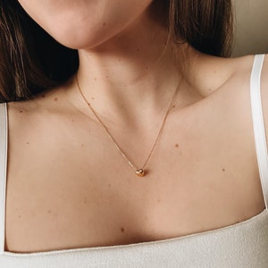 Winziges Herz Halskette, zierlicher Herz Anhänger, Minimalistische Halskette, Geschenk Herz Halskette, Valentinstag Geschenk, Geschenk für sie, wasserdicht | Amie