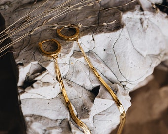 Chic Gold Herringbone Chain Earrings - Dainty Huggie Hoop Design, Classic Gift for Her, Elevate Your Style for Any Event | Zora