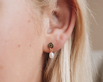 Einzigartige Gold Natürliche Süßwasser Perlen Ohrringe - Minimalistische Ohrstecker, Barocke Perlen Ohrstecker, Brautjungfer Geschenk, Valentinstag Geschenk | Perla