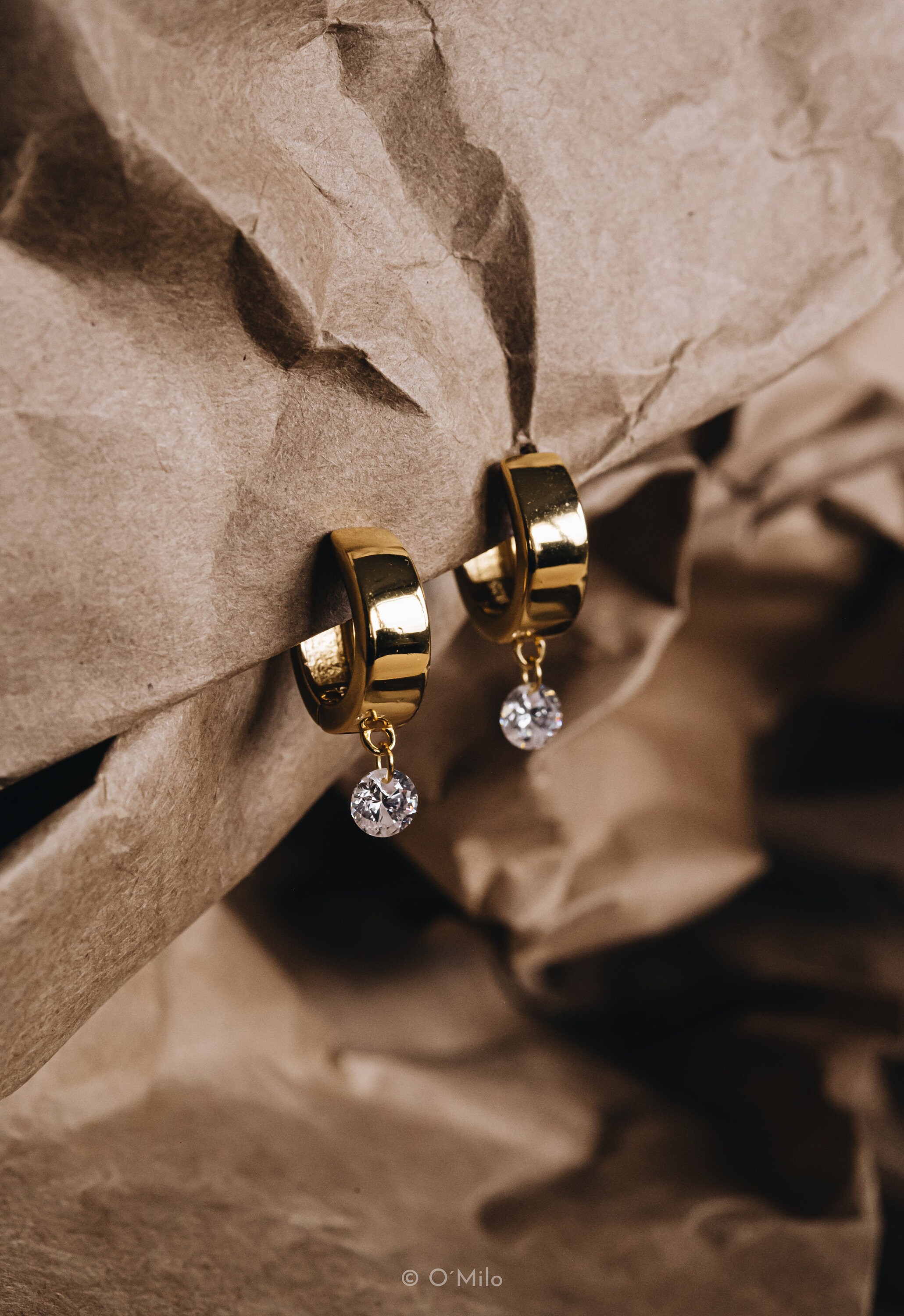 Orecchini a cerchio in argento Sterling placcato oro 18 ct