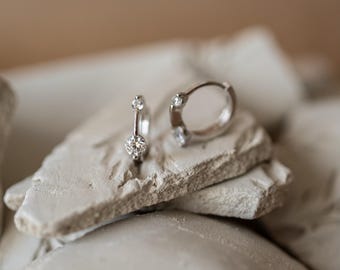 925 Sterling Silver Diamond Huggie Earrings: 18K Gold Vermeil, Hypoallergenic, Waterproof