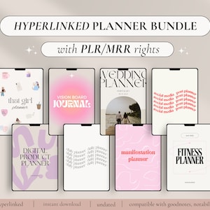 Op de afbeelding: Een verzameling van acht digitale planner-kaften met roze en witte ontwerpen. De kaften bevatten titels zoals "That Girl Planner", "Vision Board Journal", "Wedding Planner", "Social Media Post Planner", "Digital Product Planner", "Daily Planner", "Manifestation Planner" en "Fitness Planner".