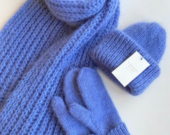 Tommy Hilfiger Blue Pom-Pom Beanie Hat & Scarf Set Cozy Warm Winter Accessories il_340x270.1648830730_gtds.jpg main image 4