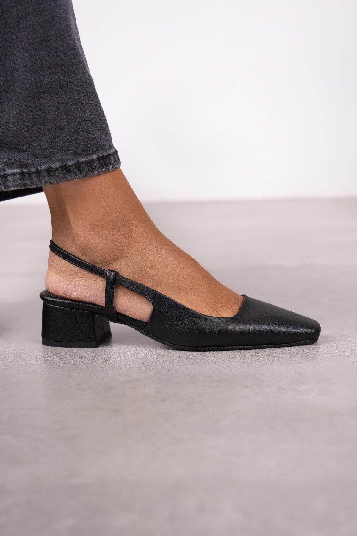 Chanel slingbacks - Etsy 日本
