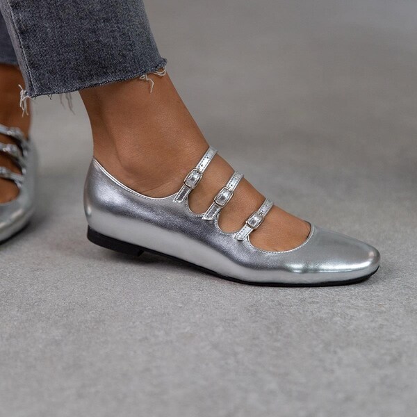 Silver Leather Woman Flat Shoes, Woman Loafer,Handmade Shoes,Flat Shoes, Office Shoes,Casual loafers, flat heel, Mindy