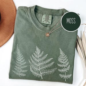 Cottagecore Shirt Botanical Fern Nature Lover Gift Plant Mom Shirt Comfort Colors Casual Wear Hiking Outdoor Eco Friendly Gardening T-Shirt