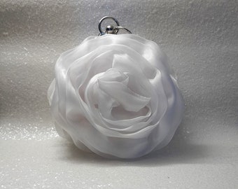 Chic White Organza Flower Clutch - A Must-Have for Wedding Events