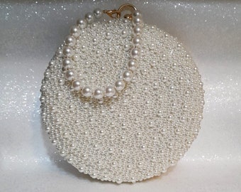 Pearl Round Shaped White Evening Clutch Bag With Gold Hardware