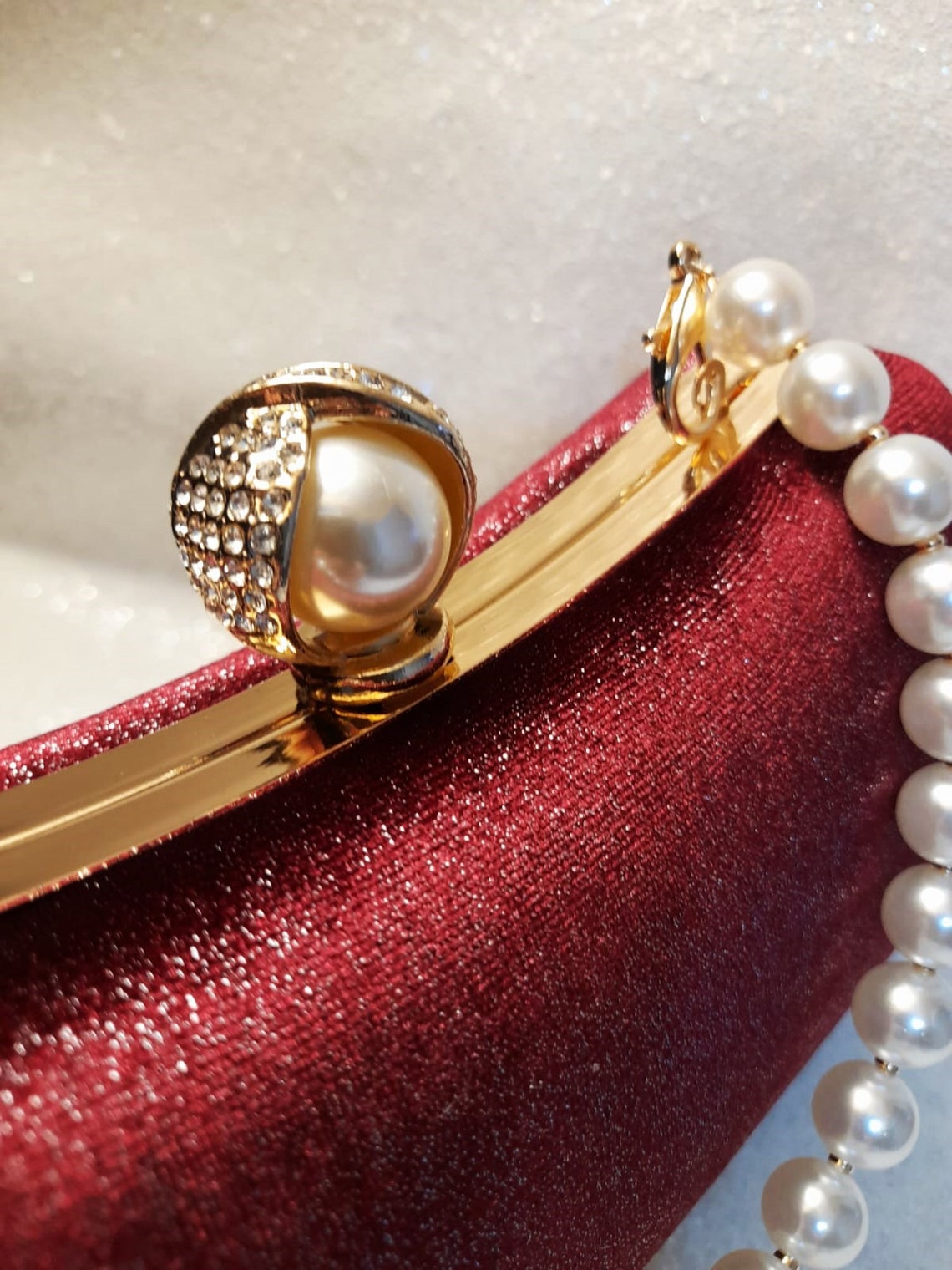 Daphne Clutch Bag in Wine