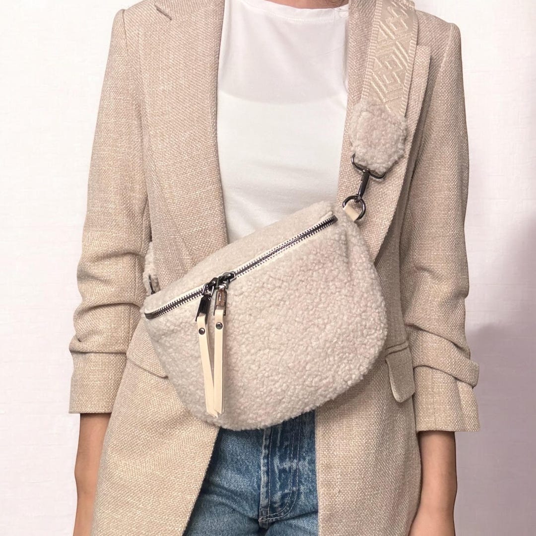 myMo Women's Bag With Teddy Fur