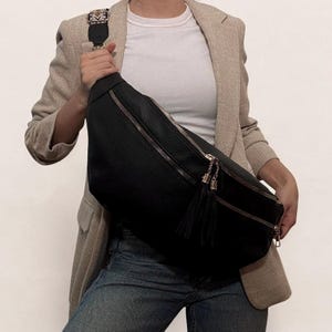 Crossbody Bag groß ,Schultertasche, Bauchtasche schwarz,Umhängetasche Damen, Schultertasche, Gürteltasche Schwarz,crossbag,Geschenke für Sie