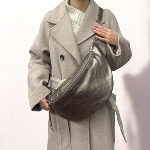 Bauchtasche groß, große Umhängetasche, XL Crossbody Bag, Gürteltasche, große Tasche, ledertasche Damen,Weihnachtsgeschenke für frauen,Bronze