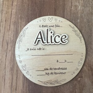 Carte de naissance en bois à personnaliser