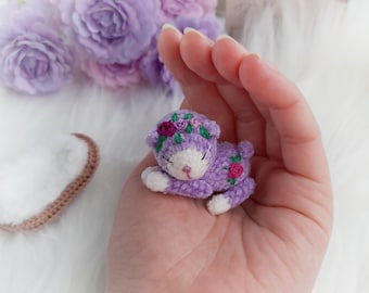 Mini plush friend for Blythe, cat with embroidered flowers. Small collectible cute lilac cat. Mini animal.  Little kitten. Christmas gift.