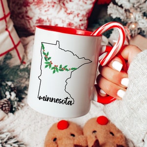 Minnesota Coffee Mug, Home for the holiday, Minnesota holiday, Christmas gift, Minnesota state, holiday mug, garland, xmas, state mug, drink