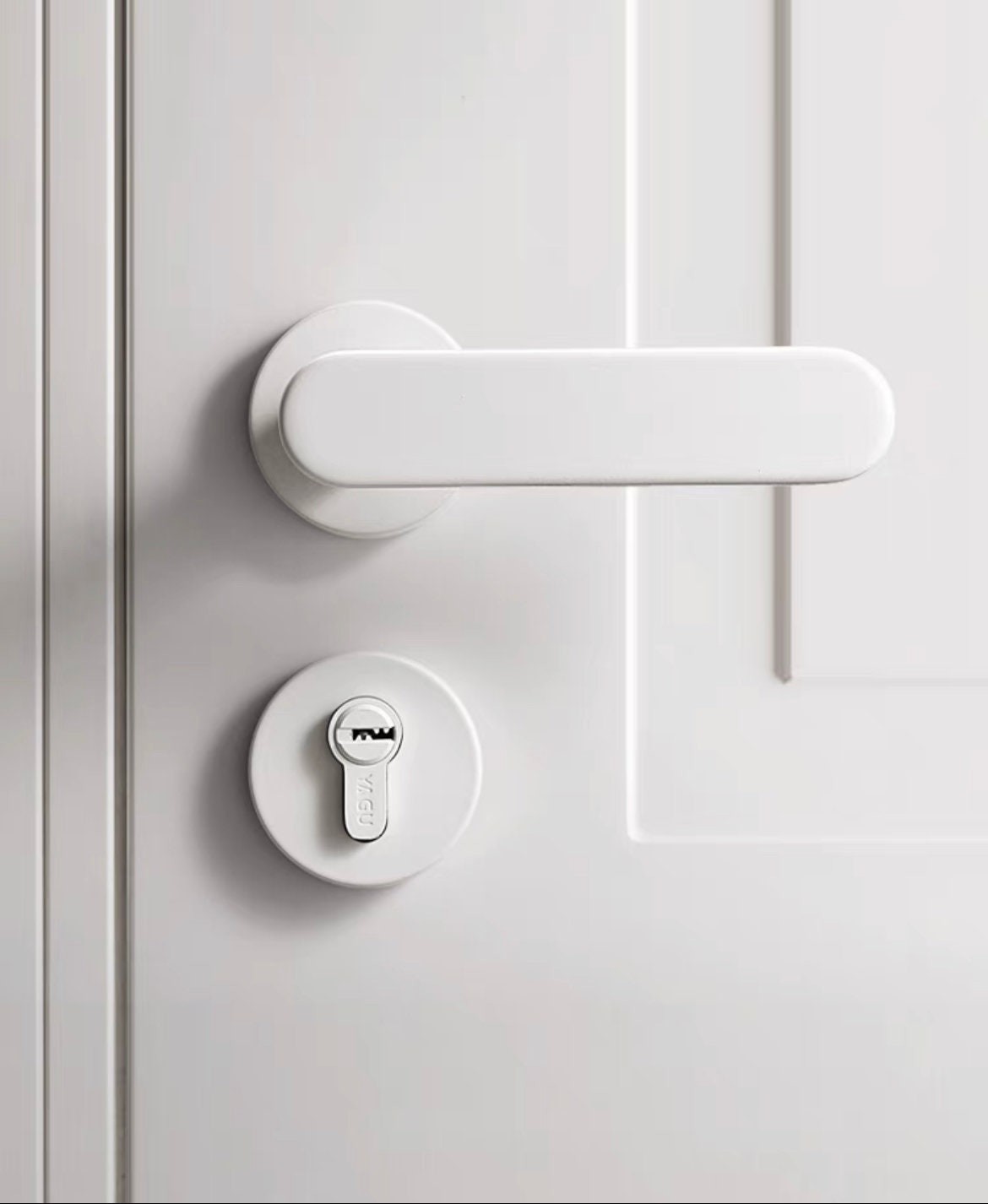 White Sleek Door Lever Simple Door Lock Minimalistic Silent Door Lever Modern Interior Door Handle Stylish Hardware Etsy