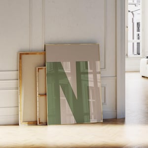Grüner Buchstabe Druck, Buchstabe N Wandkunst, grünes und beige Alphabet-Buchstabe Poster, Buchstabe Kunst für die Wand, minimalistischer Druck, trendiger ästhetischer Druck