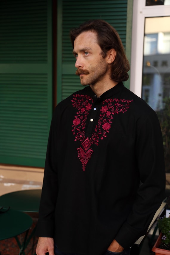 black and red floral dress shirt Camisa Hailey Floral Chiffon - Negro/Rojo