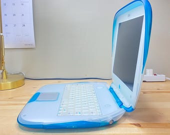 Apple iBook G3クラムシェル ブルーベリー mqdefault.jpg?v=5f0cb202