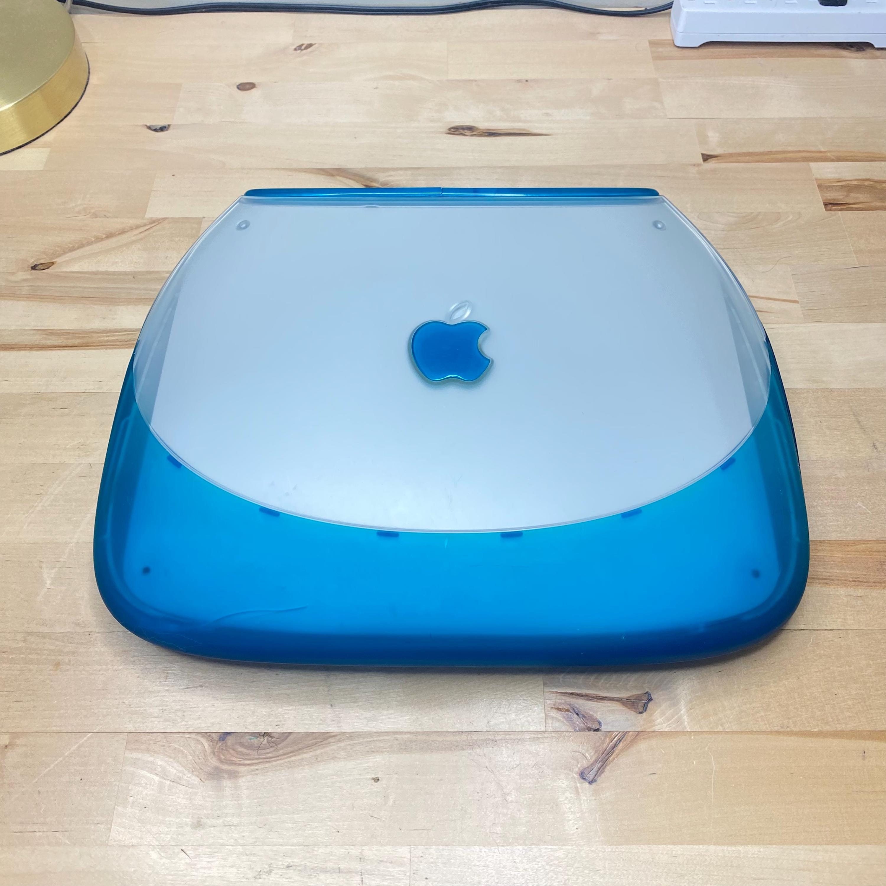 Apple Ibook G3 Clamshell Blueberry 300mhz 544MB RAM 128GB