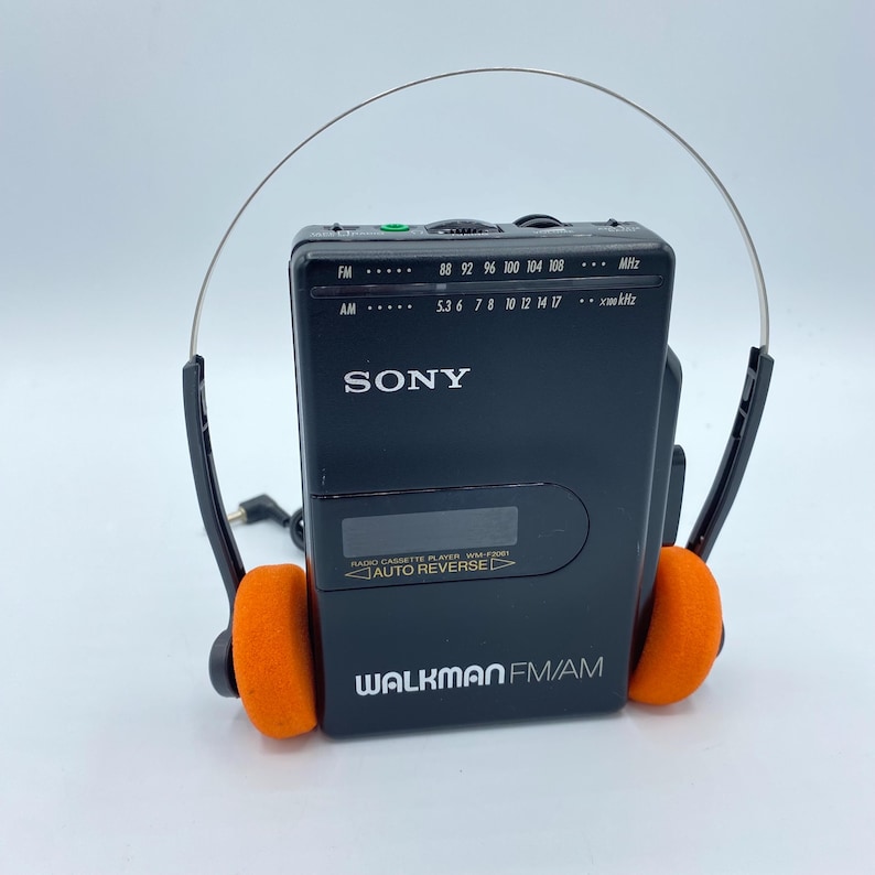 Walkman Sony WM-FX403 – Radio-cassette Vintage – LCD – Fonctionnel – Japon
