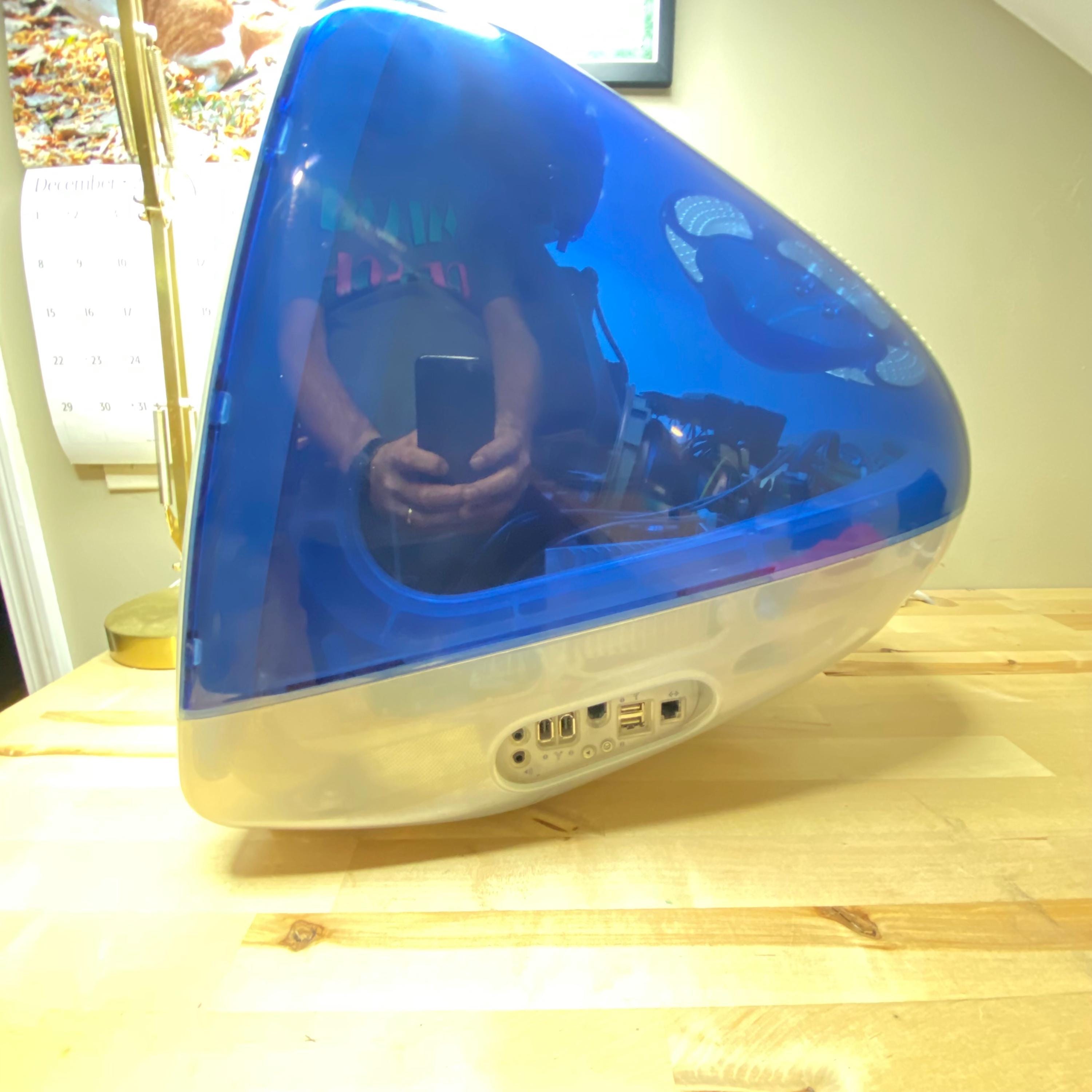 iMac G3 Indigo スケルトン インディゴ iMac G3 Indigo スケルトン インディゴ - メルカリ
