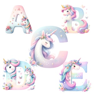 Könnte beinhalten: Fünf bunte Buchstaben des Alphabets, A, B, C, D und E, jeweils mit einem Einhorn und einem Blumenmuster. Die Buchstaben sind in einem pastellfarbenen Regenbogen-Farbschema gehalten.